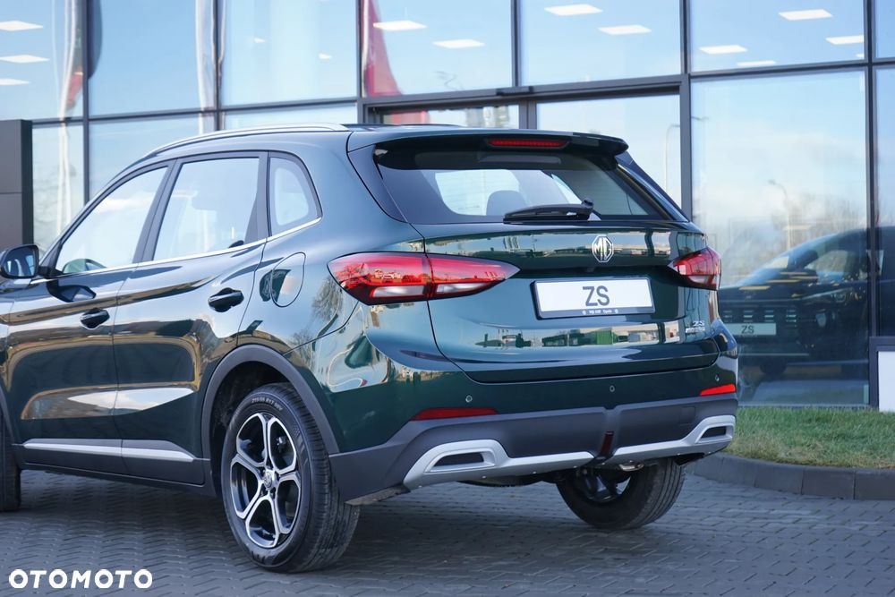 MG ZS 1.5 HEV+ Excite - 8