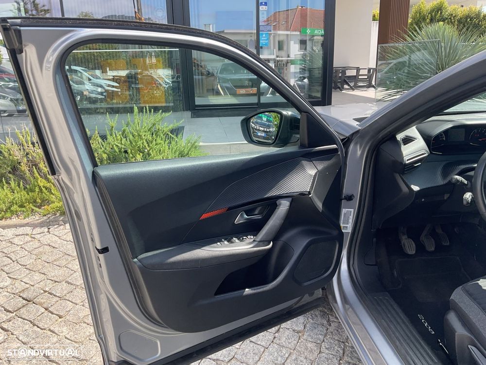 Peugeot 2008 1.2 PureTech Active - 17