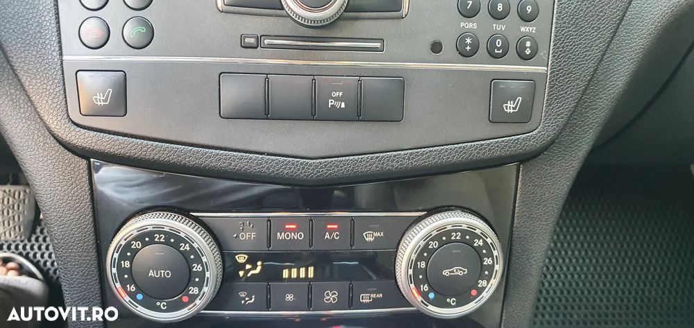 Mercedes-Benz C 200 CDI BlueEFFICIENCY - 27