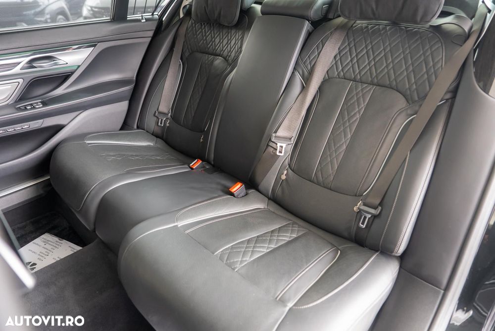 BMW Seria 7 740Ld xDrive - 25