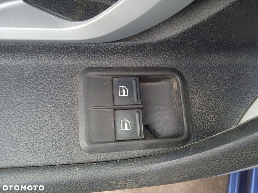 Panel Sterowania Szybami Kierowcy Pasażera Skoda Roomster - 1