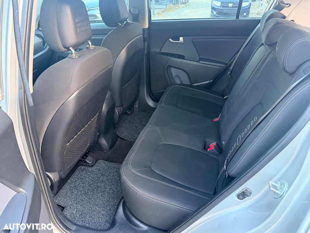 Kia Sportage 1.7 DSL MT 4x2 STYLE - 15