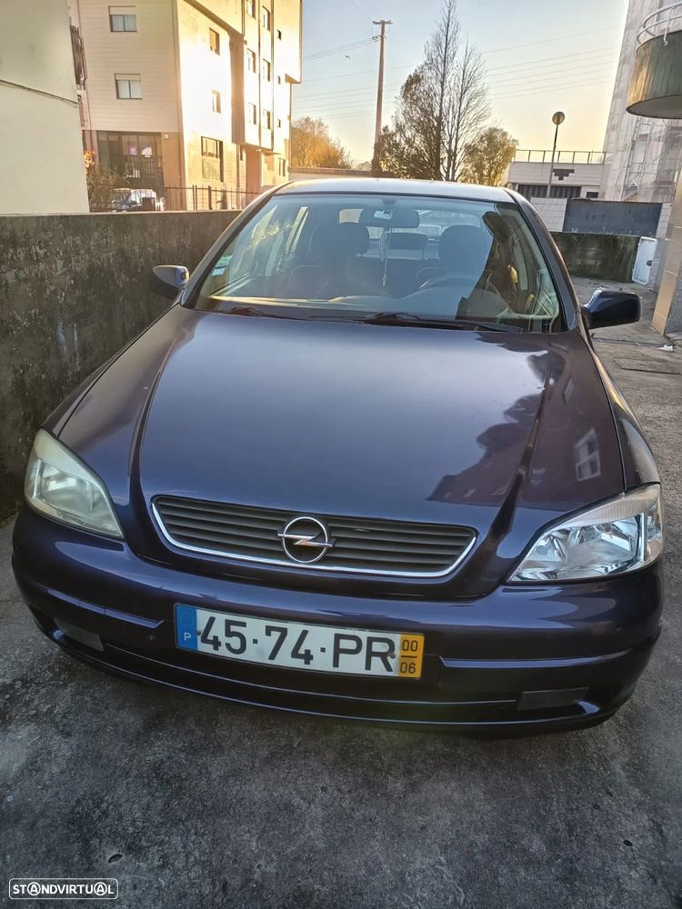 Opel Astra - 2