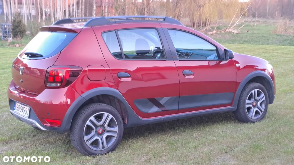 Dacia Sandero Stepway TCe 90 (S&S) Celebration - 5