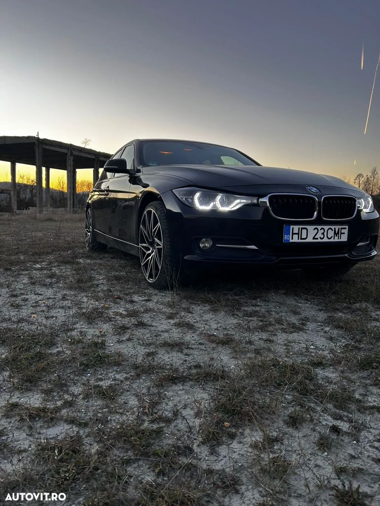 BMW Seria 3 318d Sport Line - 1