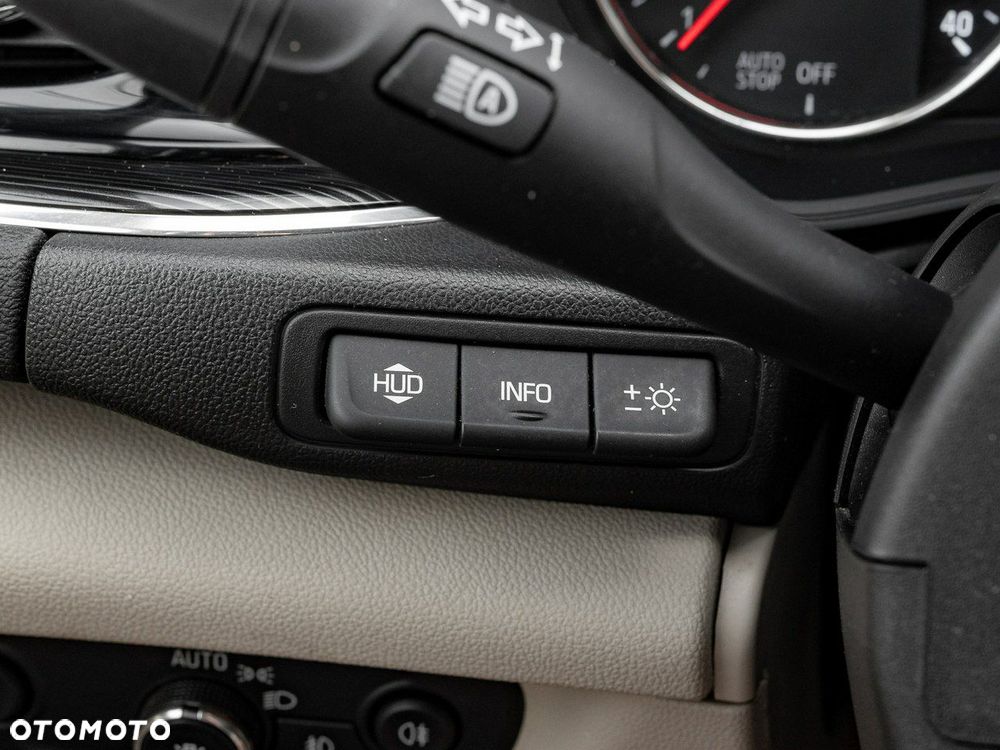 Opel Insignia 2.0 CDTI Innovation S&S - 21