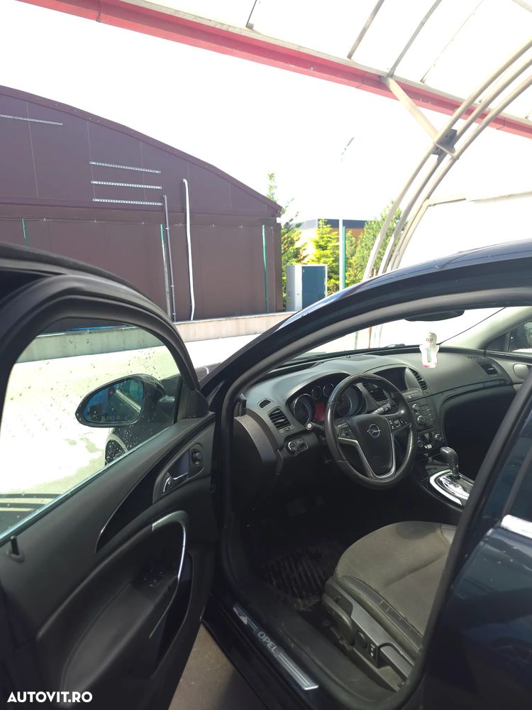 Opel Insignia 2.0 CDTI 4x4 Edition Aut. - 2