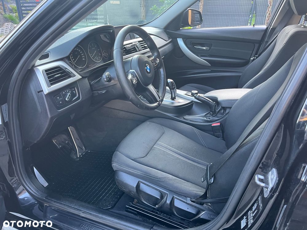 BMW Seria 3 - 18