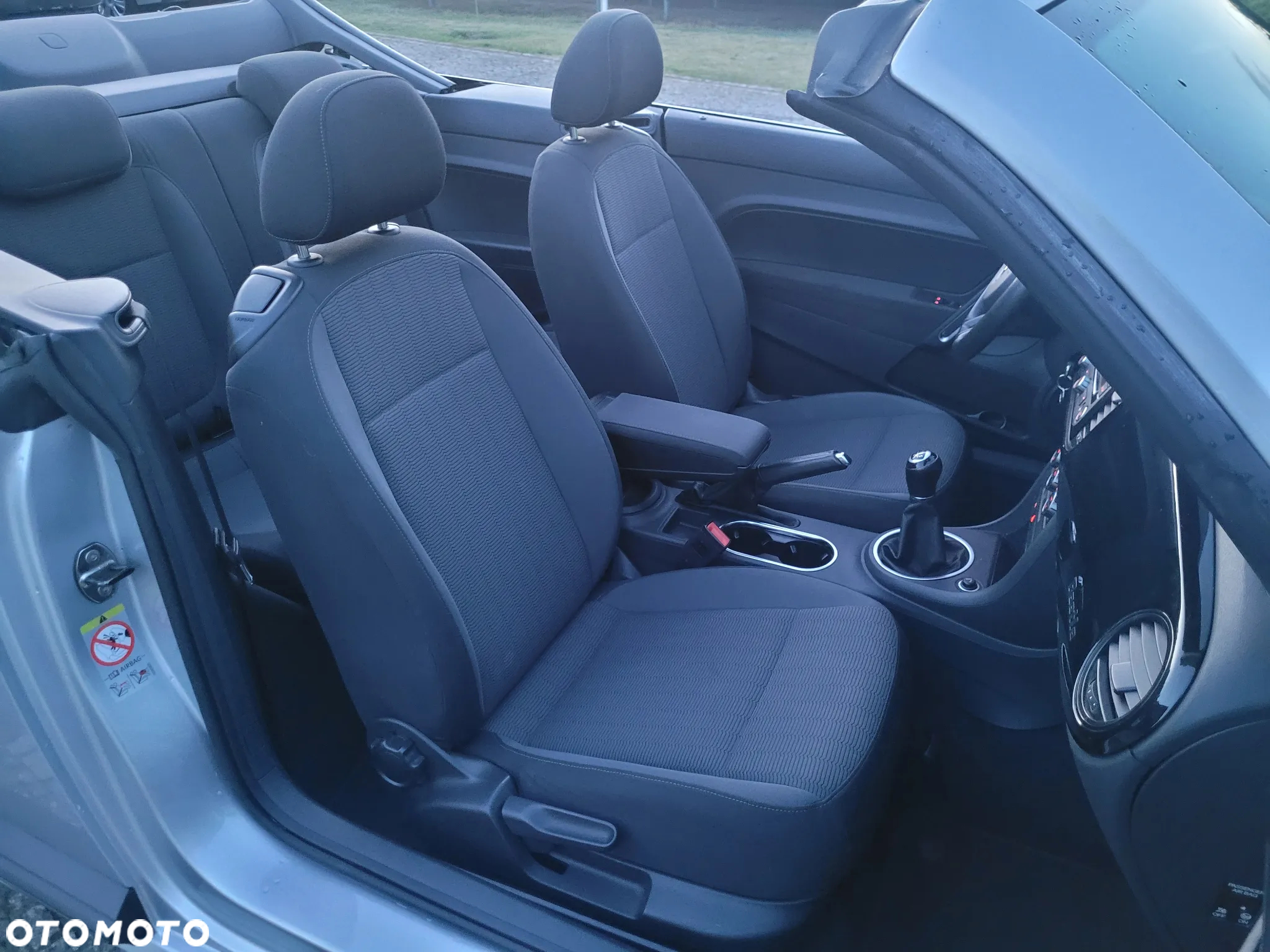 Volkswagen Beetle The Cabriolet 1.2 TSI - 13