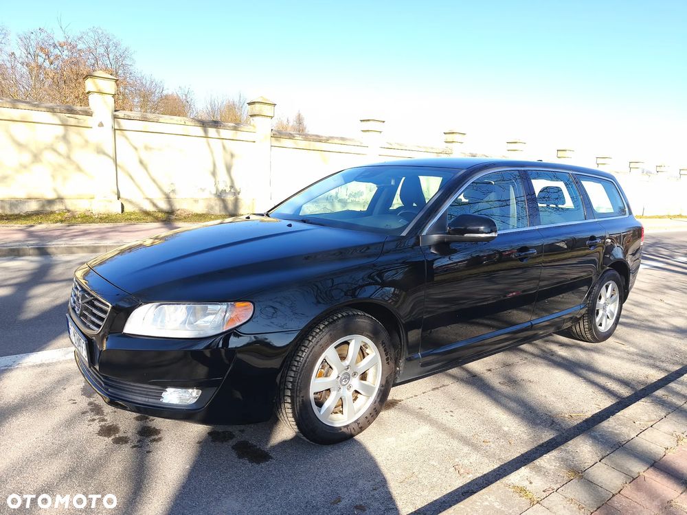 Volvo V70 D3 Momentum - 4