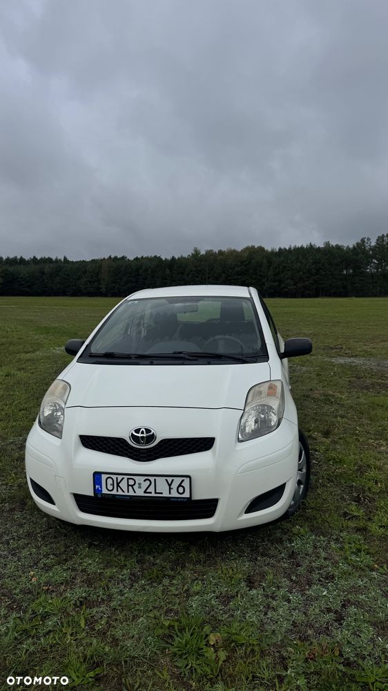 Toyota Yaris - 2