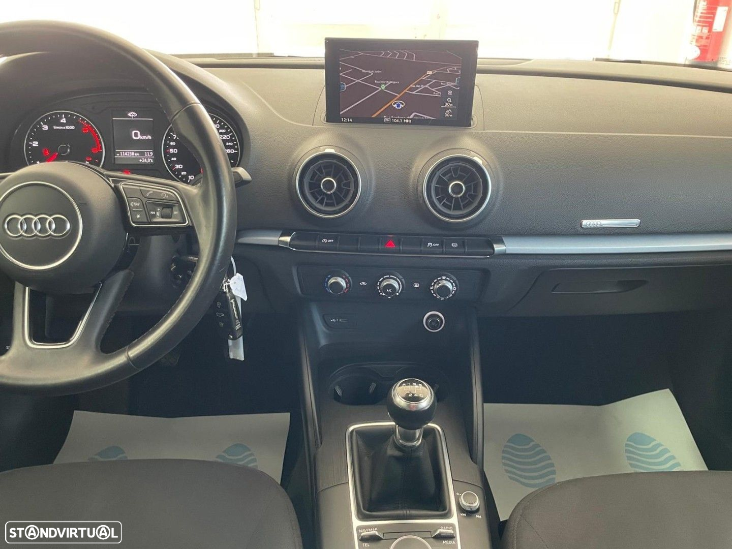 Audi A3 Sportback 30 TDI Design - 10