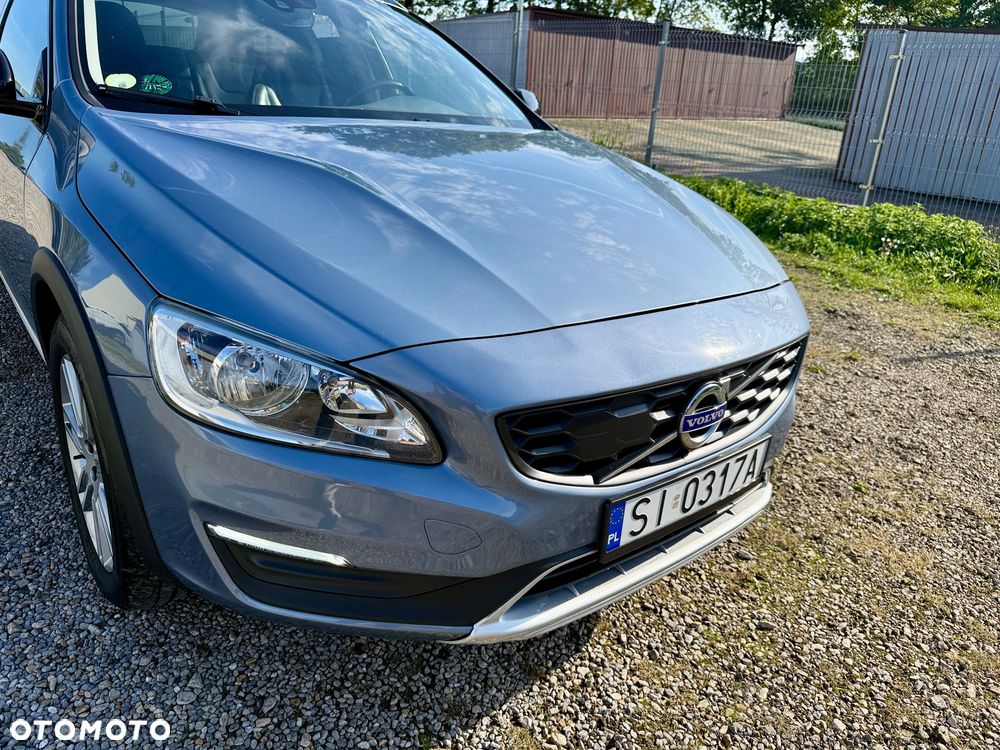 Volvo V60 Cross Country D3 Geartronic Momentum - 9