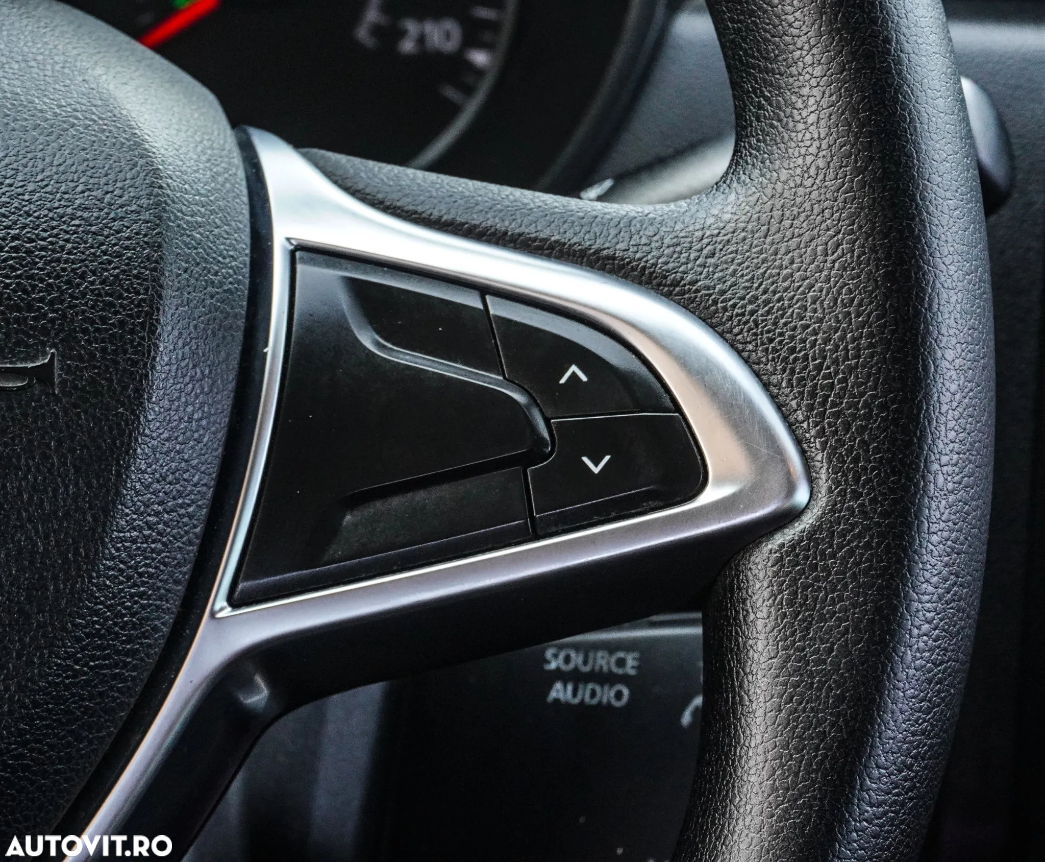 Dacia Duster 1.5 dCi 4WD Essential - 24