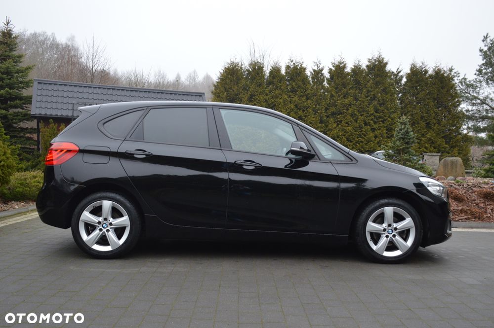 BMW Seria 2 216d Advantage - 12