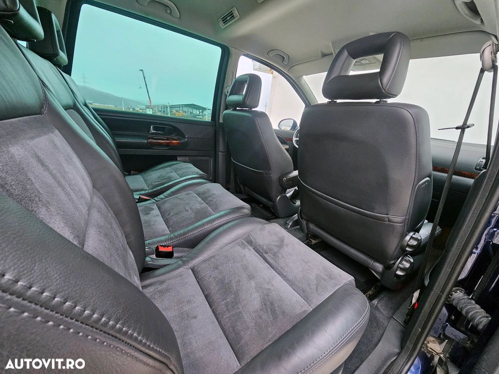 Volkswagen Sharan 2.0 TDI DPF Exclusive Edition - 16