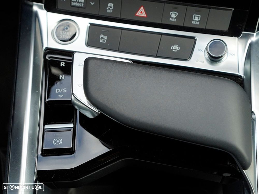 Audi Q8 e-Tron Sportback - 14