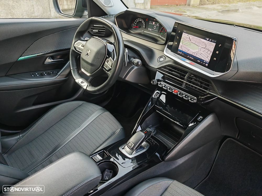Peugeot 2008 1.5 BlueHDi Allure Pack EAT8 - 9