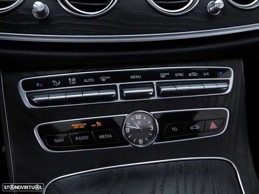Mercedes-Benz E 220 - 20