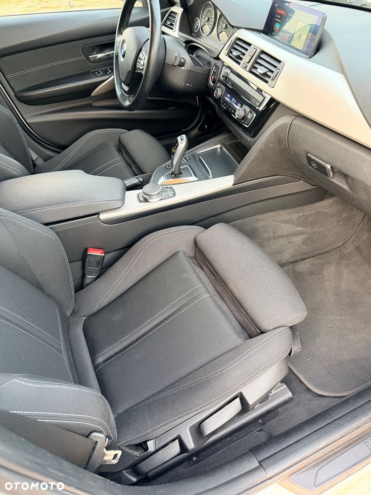 BMW Seria 3 - 10