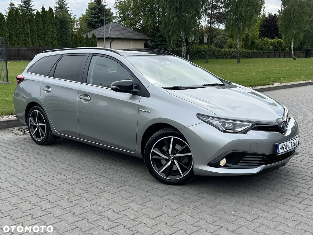 Toyota Auris - 15