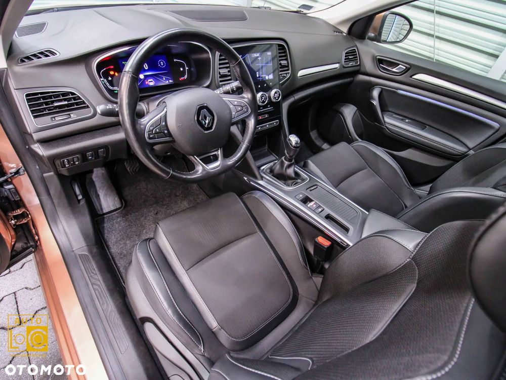 Renault Megane 1.3 TCe FAP Zen - 17