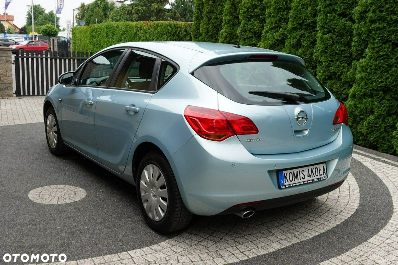 Opel Astra - 5