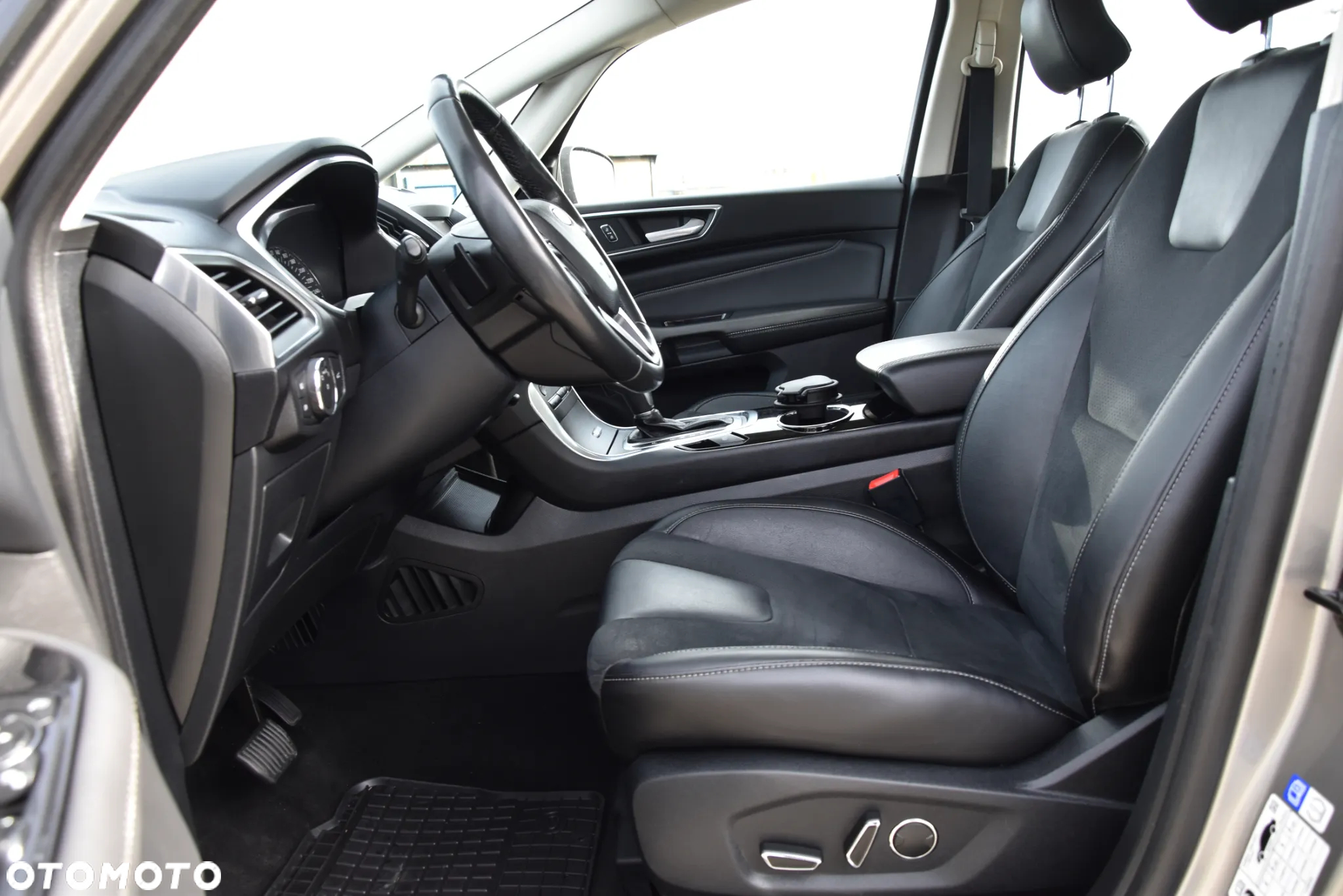 Ford S-Max 2.0 TDCi Bi-Turbo Titanium PowerShift - 11