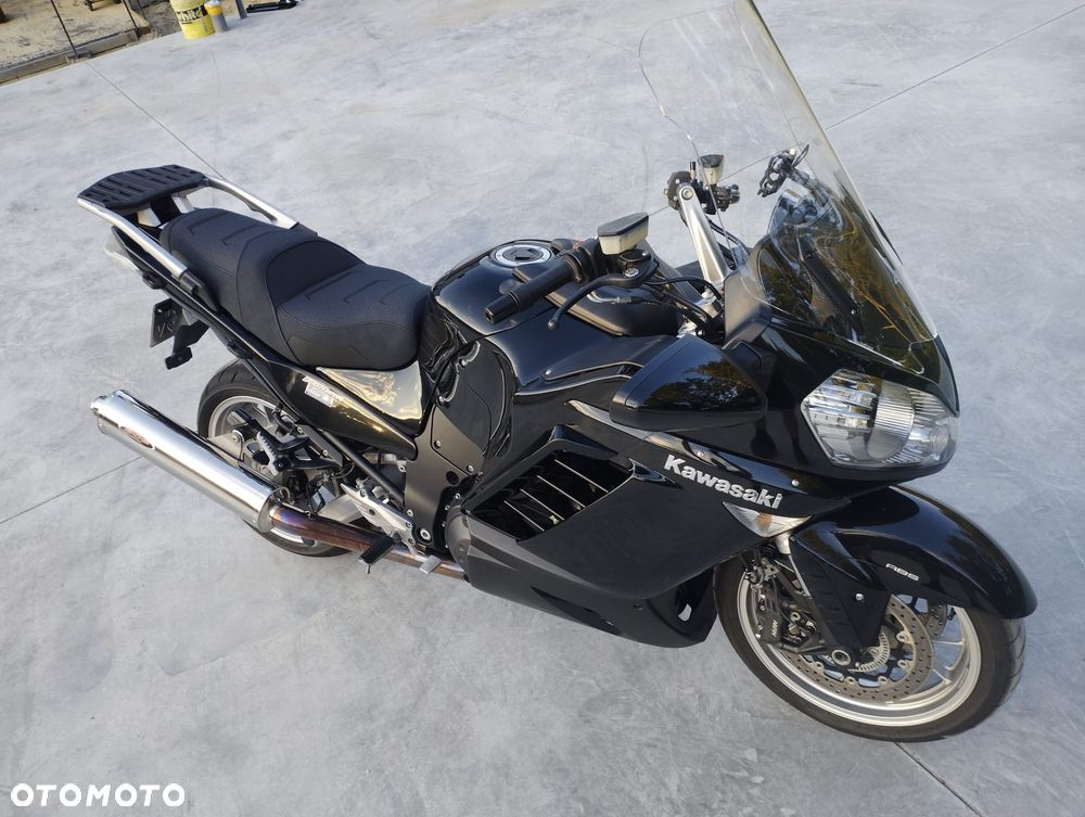 Kawasaki GTR - 10