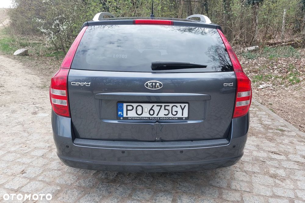 Kia Ceed 1.6 Crdi Optimum + - 19