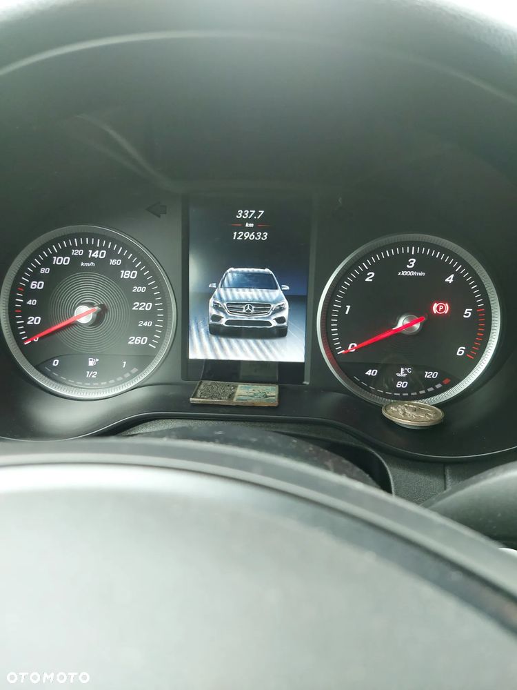 Mercedes-Benz GLC 220 d 4Matic 9G-TRONIC - 23