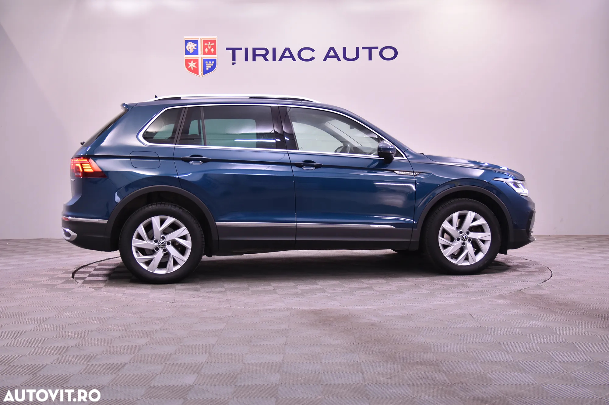 Volkswagen Tiguan - 6