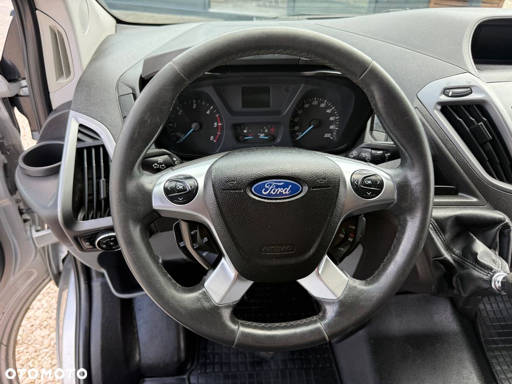 Ford Transit Custom - 23