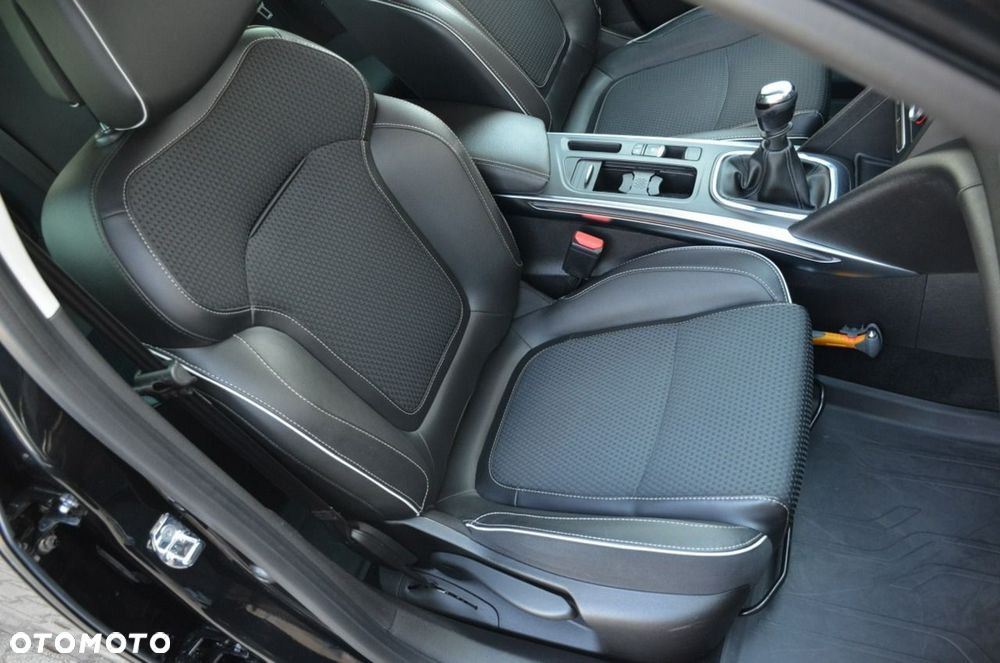 Renault Megane - 26