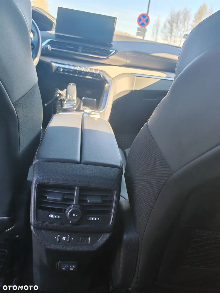 Peugeot 5008 2.0 BlueHDi GT Pack S&S EAT8 - 17