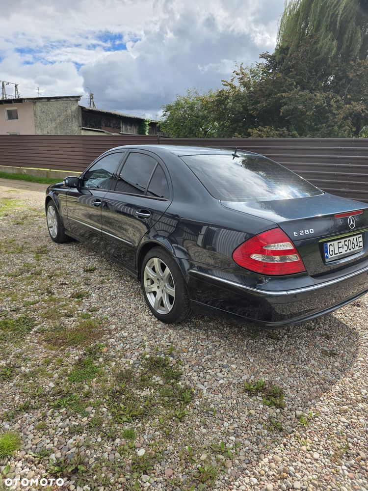 Mercedes-Benz Klasa E - 3