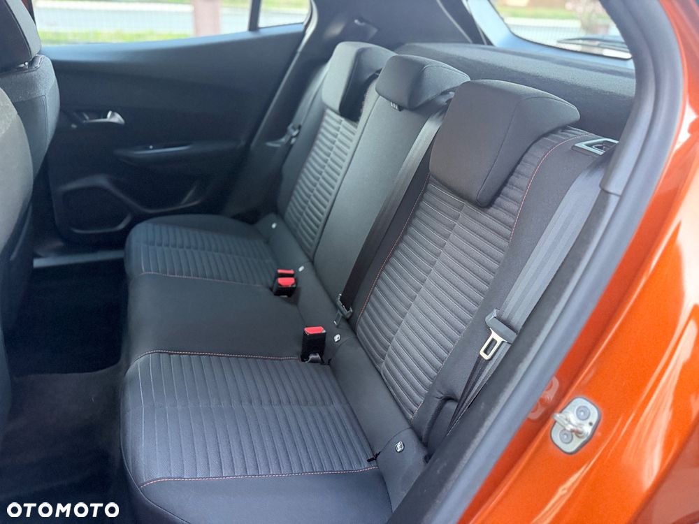 Peugeot 2008 PureTech 130 EAT8 Active - 21