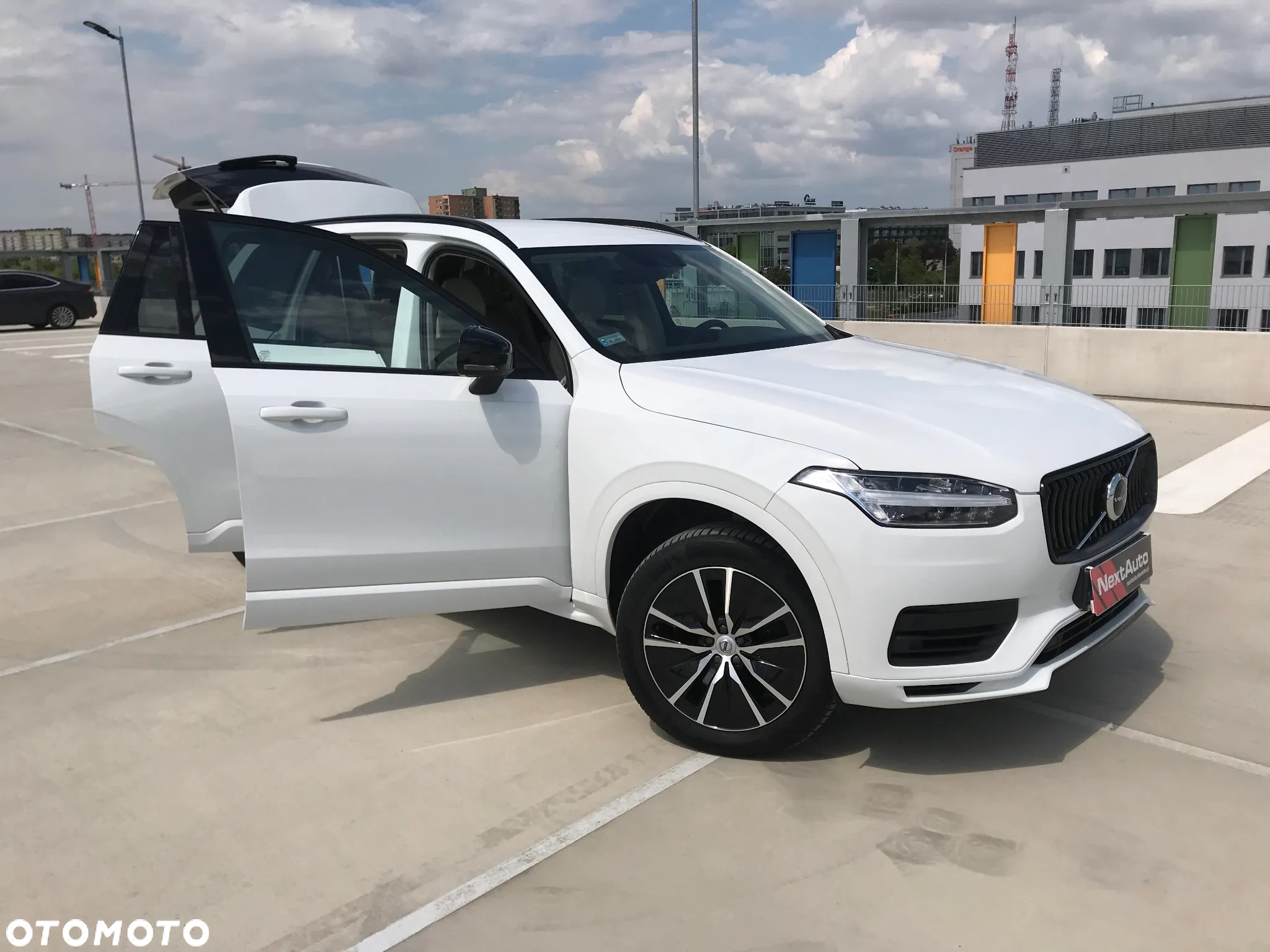 Volvo XC 90 T8 AWD Plug-In Hybrid R-Design 7os - 10
