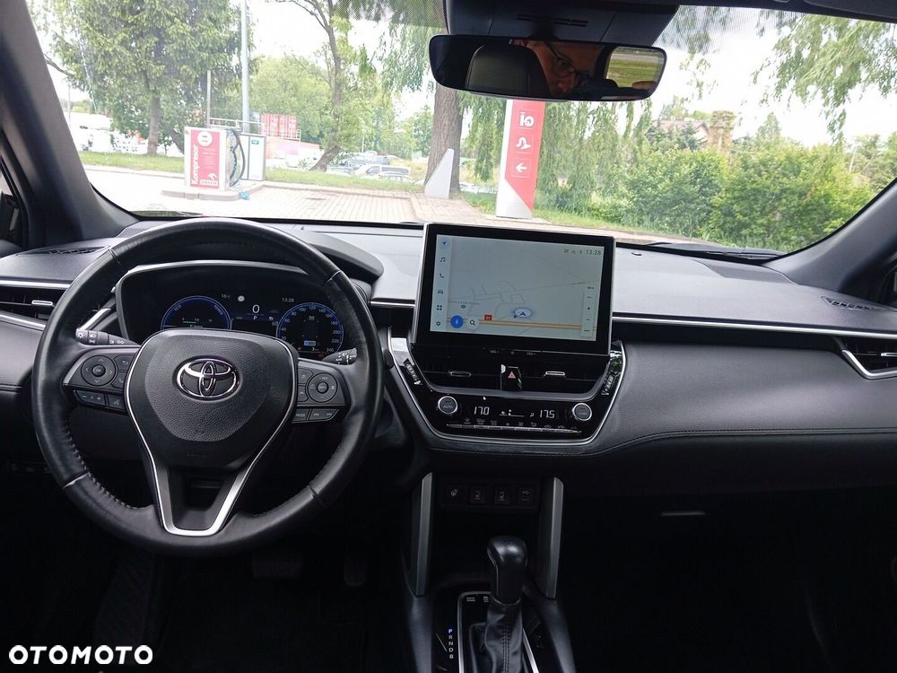 Toyota Corolla Cross 2.0 Hybrid Executive - 11