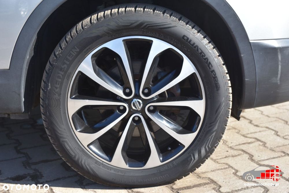 Nissan Qashqai - 12