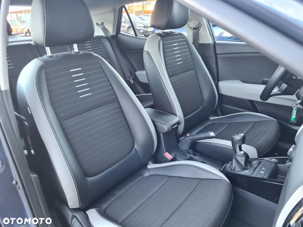 Kia Stonic 1.0 T-GDI MHEV M - 22