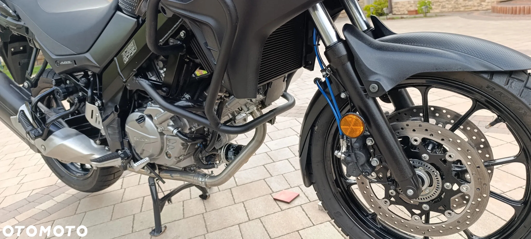 Suzuki V-STROM - 29