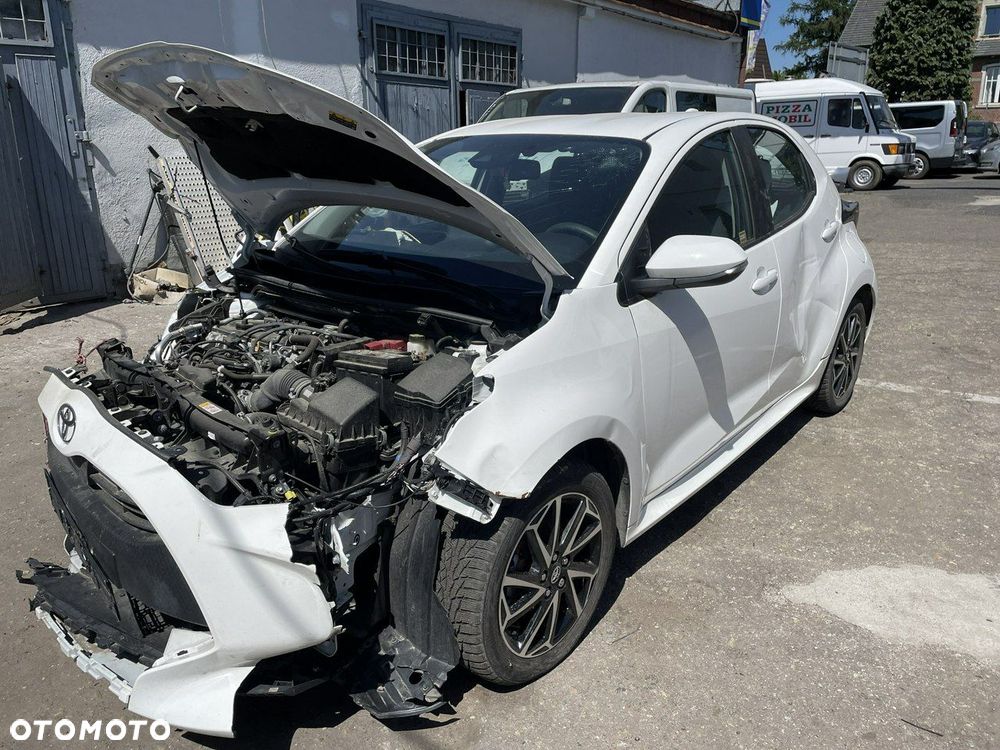 Toyota Yaris - 13