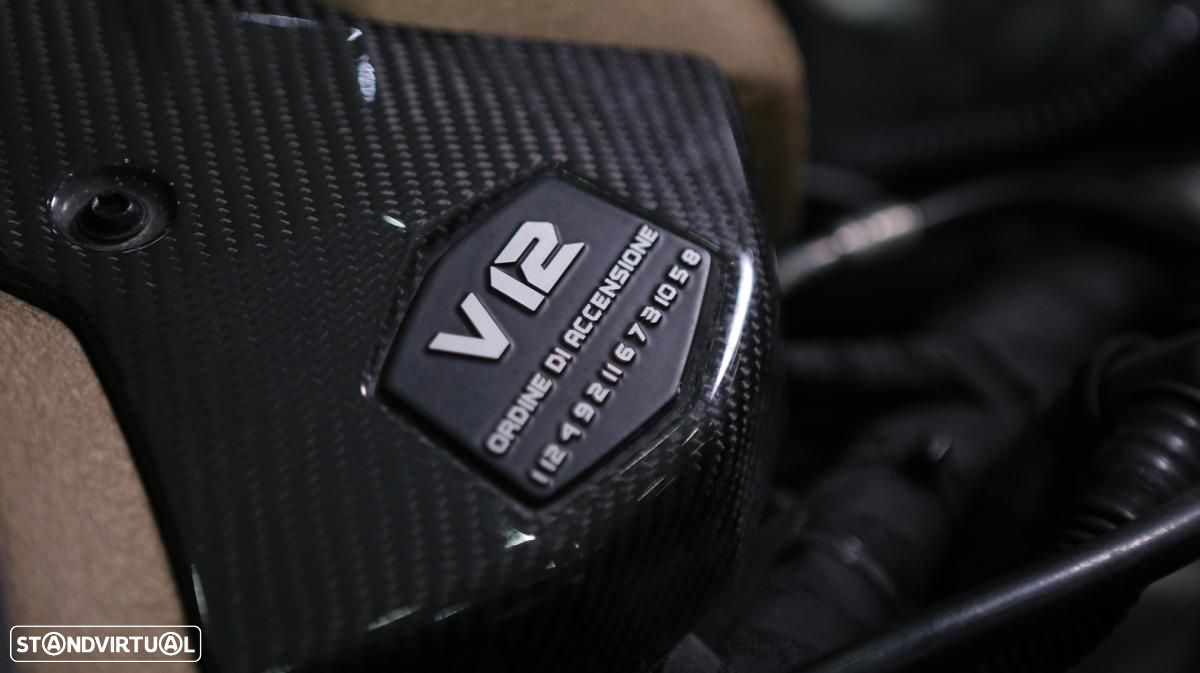 Lamborghini Aventador SVJ Roadster - 19