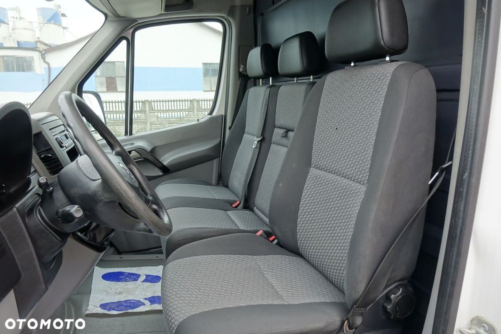 Volkswagen CRAFTER L2H2 FURGON / BLASZAK / 2.0 108KM / BAGAŻNIK DACHOWYZ - 17