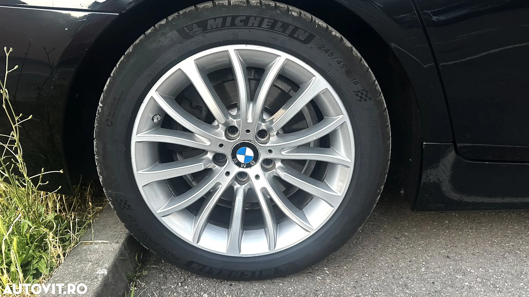 BMW Seria 5 525d Luxury Line - 23