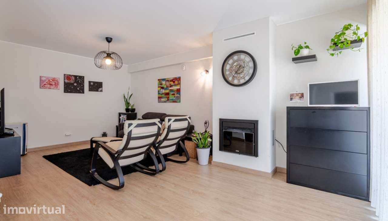 Apartamento T2 com varanda em Leça da Palmeira, Matosinhos - Grande imagem: 3/22