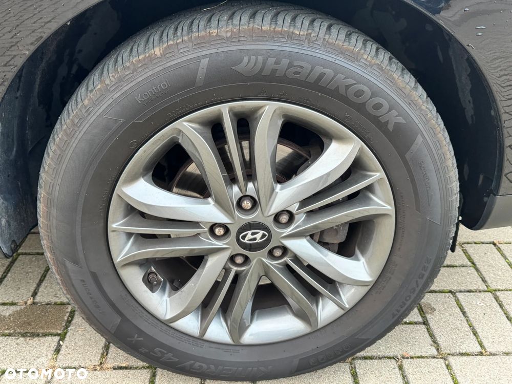 Hyundai ix35 1.7 CRDi Premium 2WD - 24