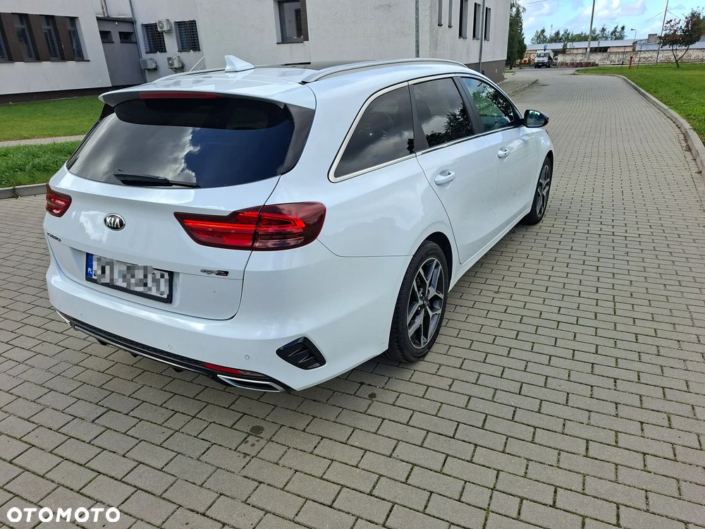 Kia Ceed 1.4 T-GDI DCT OPF GT Line - 13