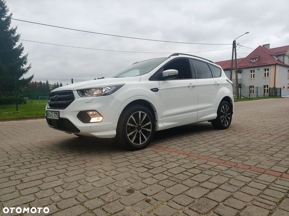 Ford Kuga 1.5 EcoBoost 2x4 ST-Line - 19